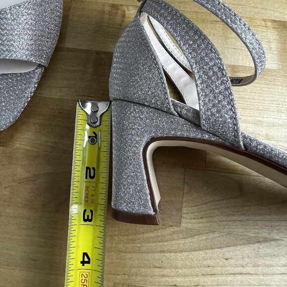 Touch Ups Benjamin Walk Champagne Glitter Lilibet Block Heel Sandal Size 10 WIDE - Picture 10 of 13